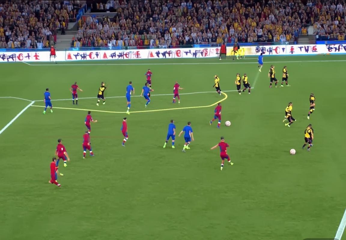 巴黎多特次回合对决：梅西VS哈兰德，433对4231战术对决及心理博弈分析(图4)